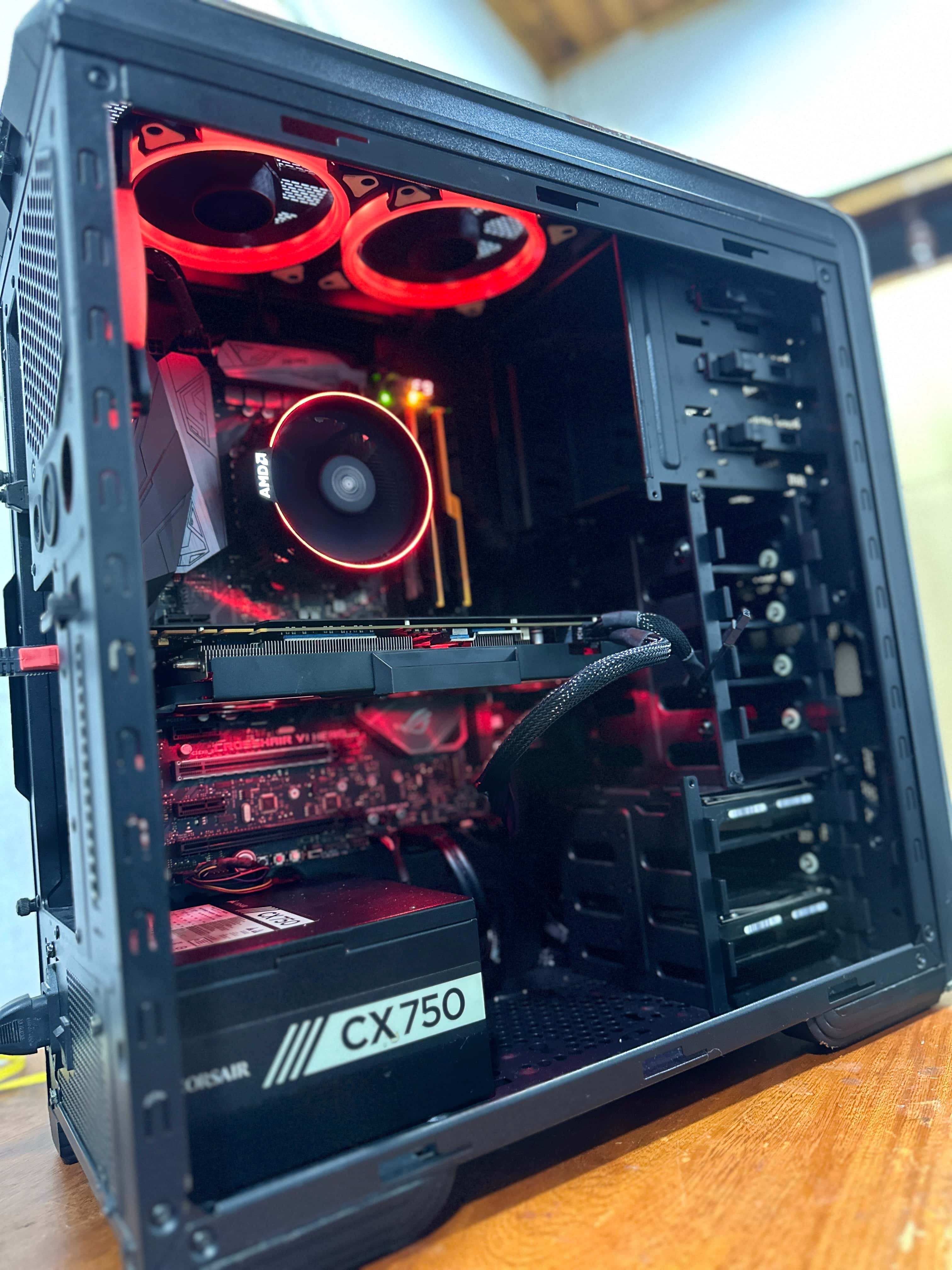 Ensamble y configuración de computador de escritorio para hogar y oficina
